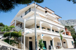 Apartments Ante - 200 m from sea
